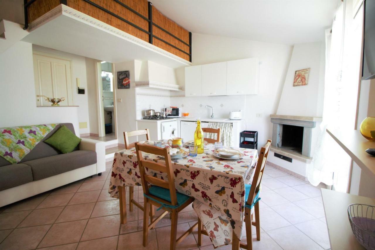 Holidaycasa Romano - Vacanza Nel Cuore Di Sperlonga Exterior photo
